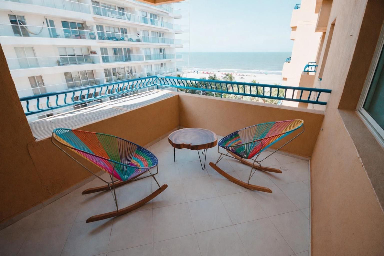 Caribbean Beachfront Getaway Apartment Cartagena