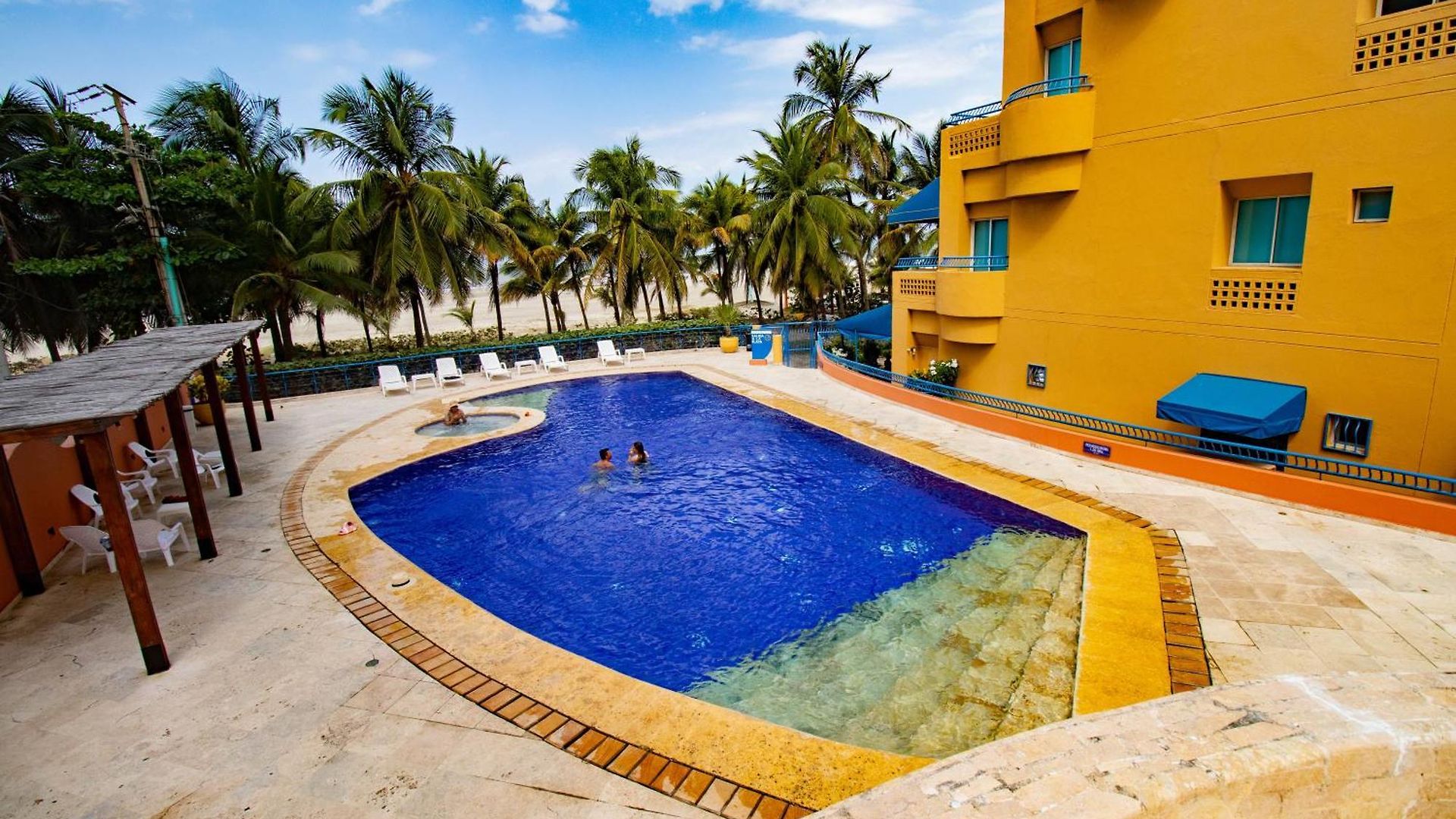Caribbean Beachfront Getaway * Cartagena