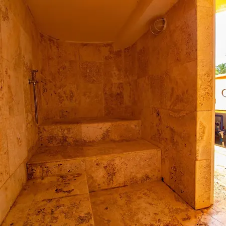 Caribbean Beachfront Getaway * Cartagena