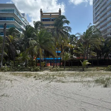 Caribbean Beachfront Getaway Apartamento *
